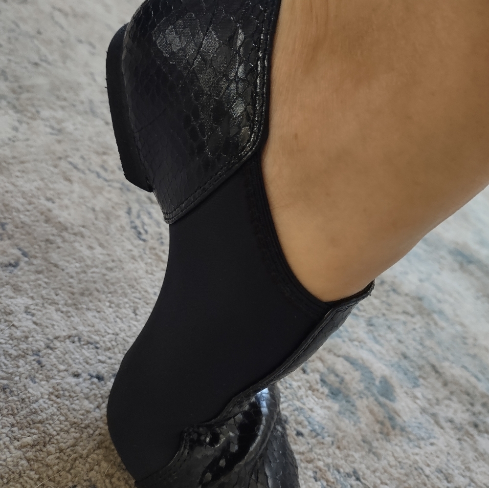 Elegant Black Women's Shoes